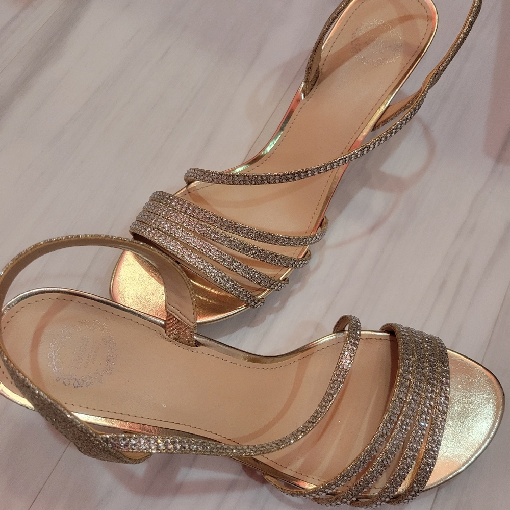 9.5 Gold Embellished 3in Heel - Picture 3 of 6